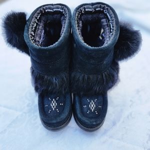 Children Manitobah Mukluks winter boots size 10